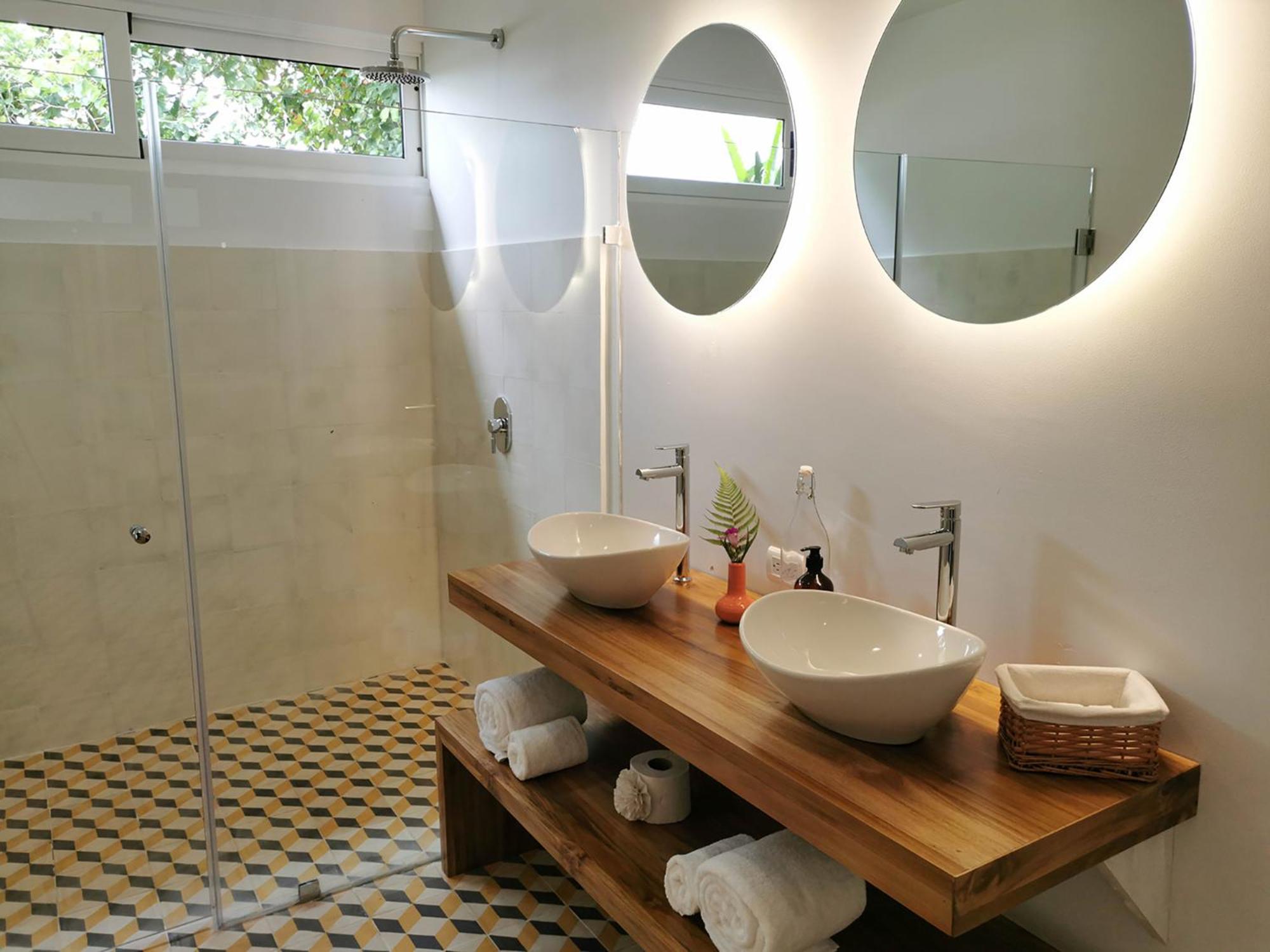 Tortuga Lodge & Gardens By Boeena ตอร์ตูเกโร ภายนอก รูปภาพ